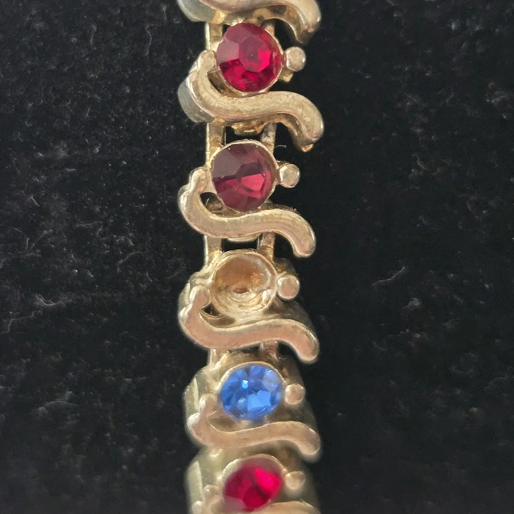 Multicolor Rhinestone Bracelet - Picture 4 of 6